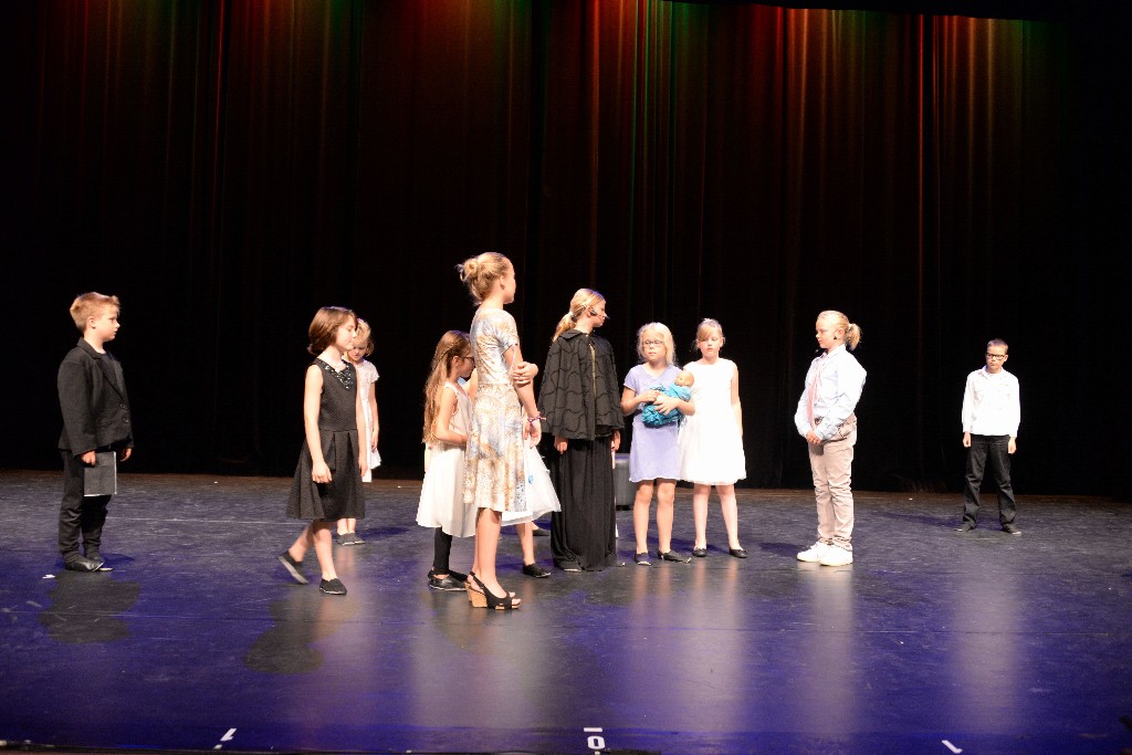 ../Images/Musical Nanny de Vries 214.jpg